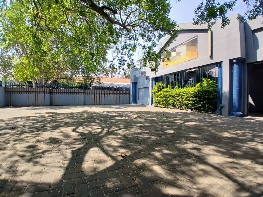 To Let commercial Property for Rent in Rustenburg Central North West